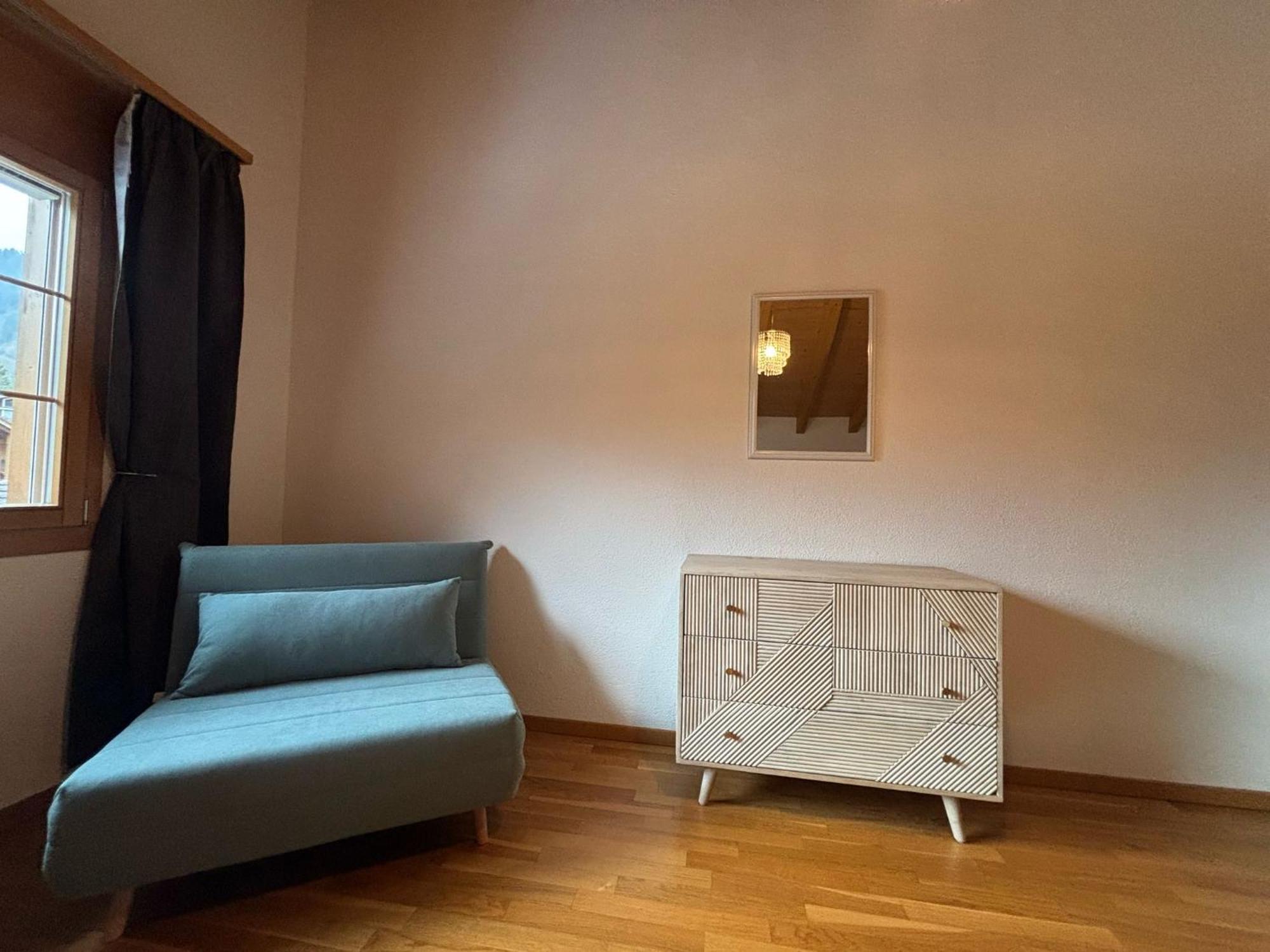 Charming Penthouse Apartman Lauterbrunnen Kültér fotó