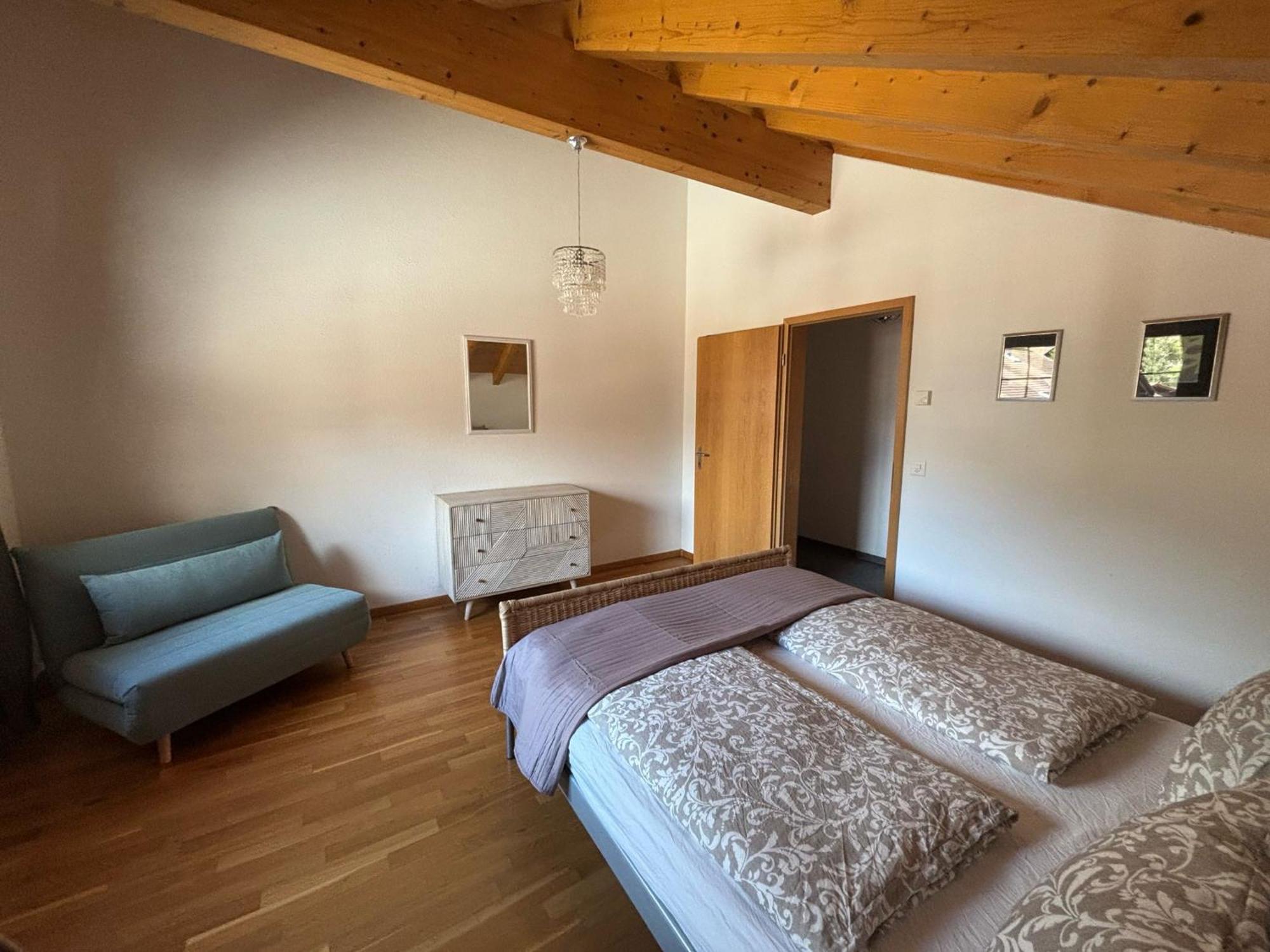 Charming Penthouse Apartman Lauterbrunnen Kültér fotó